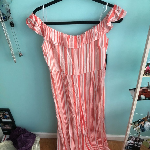 NWT Lulu’s Orange and White Jumpsuit - Picture 5 of 11